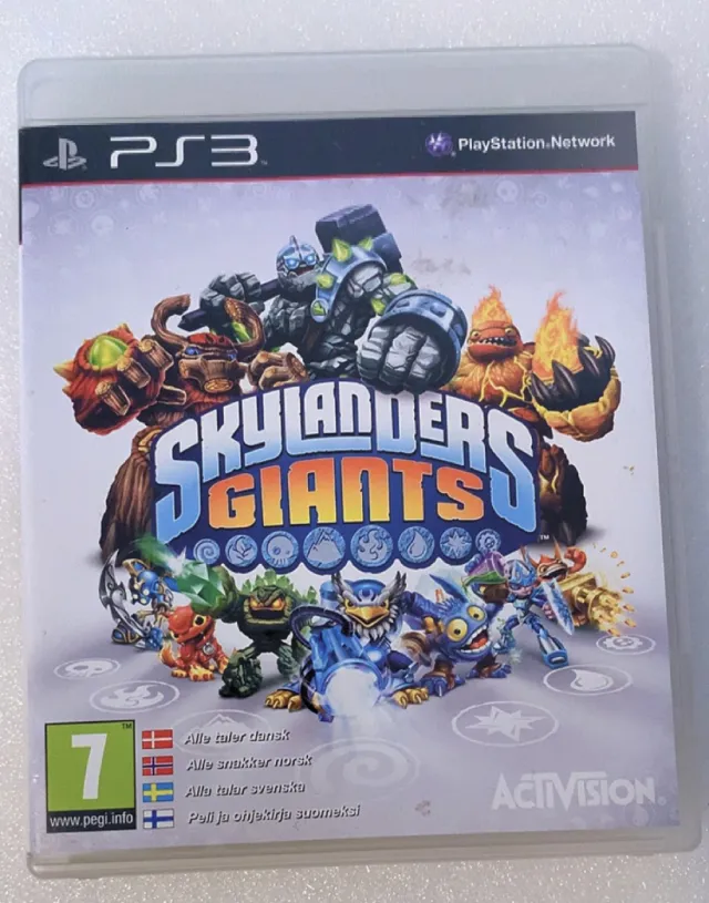 Skylanders Giants (PS3)